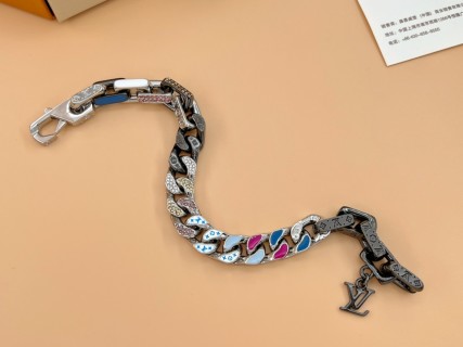 Louis Vuitton Paradise Chain Bracelet – Multi-Color Enamel view 5