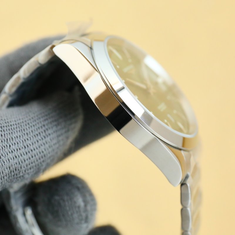 Longines Conquest Automatic Green Dial Steel Watch view