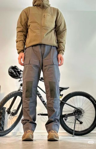 Arcteryx Sage Green Hooded Puffer Jacket view 3