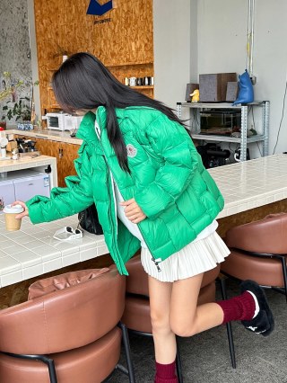 Moncler Green Puffer Down Jacket view 7