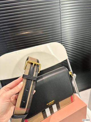 Burberry Black Leather Crossbody Bag with Vintage Check view 7