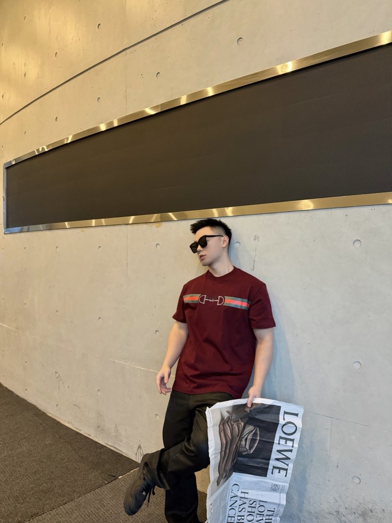 Gucci Horsebit Stripe T-Shirt Burgundy view
