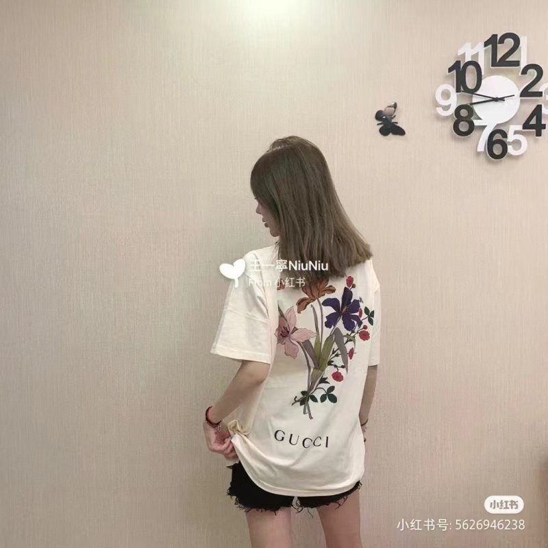 Cream Floral Botanical Print Short Sleeve T-Shirt view