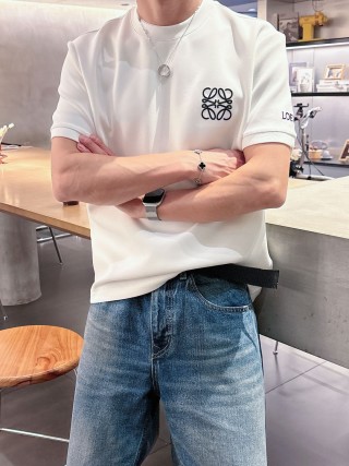 Loewe Anagram Logo Cream T-Shirt view 5