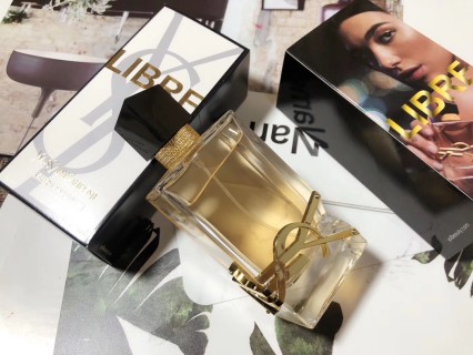 YSL Libre Eau de Parfum Floral Fragrance 90ml view 4