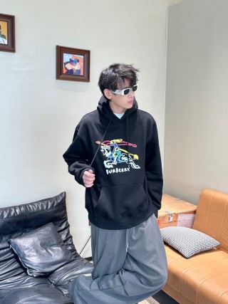 Burberry Equestrian Knight Graphic Black Hoodie view 3