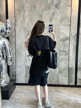 Louis Vuitton Damier Monogram Black T-Shirt view 9