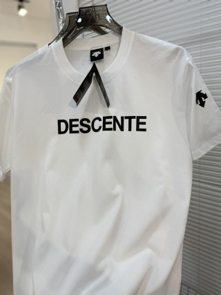 Descente Logo Short Sleeve T-Shirt White view 4