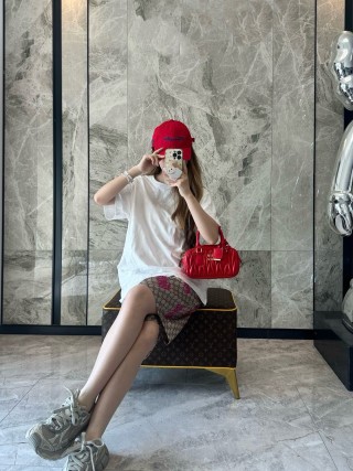 White Oversized Short Sleeve T-Shirt view 3