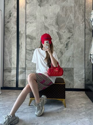 White Oversized Short Sleeve T-Shirt view 4