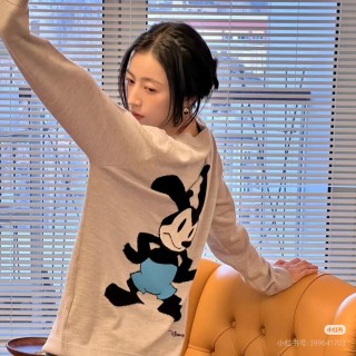 Givenchy Logo Sweatshirt Grey view 2