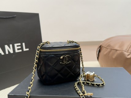 Chanel Black Quilted Vanity Case with Gold Chain Strap video