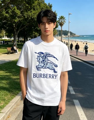 Burberry Equestrian Knight White T-Shirt view 3