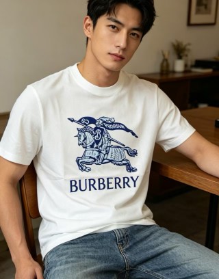 Burberry Equestrian Knight White T-Shirt view 7