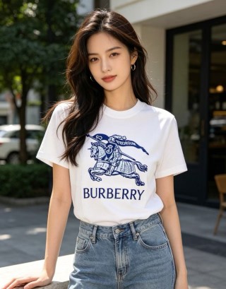 Burberry Equestrian Knight White T-Shirt view 9