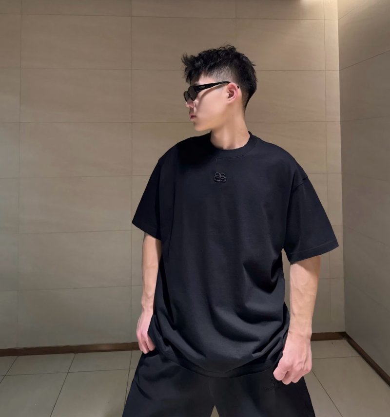 Essentials Black Short Sleeve T-Shirt