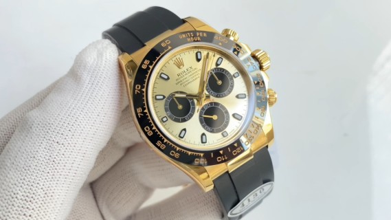 Rolex Daytona Gold Chronograph White Dial
