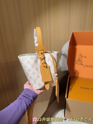 Louis Vuitton All In BB Bucket Bag Orange Monogram Canvas view 3