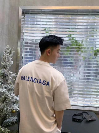 Balenciaga Logo White T-Shirt view 6