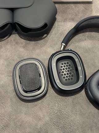 Apple AirPods Pro Max Midnight Black USB-C 1:1 Replica view 12