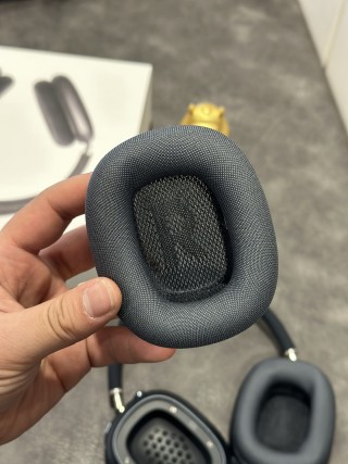 Apple AirPods Pro Max Midnight Black USB-C 1:1 Replica view 9