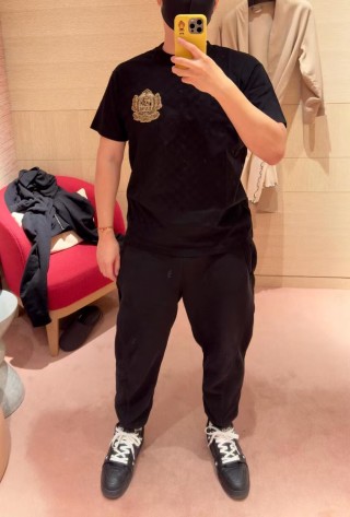 Black Crest Emblem Short Sleeve T-Shirt view 3