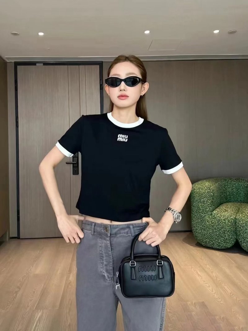 Miu Miu Black Crewneck Short Sleeve T-Shirt with White Trim