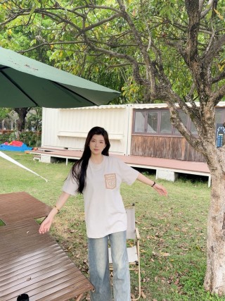 Dior Beige Logo Pocket T-Shirt view 7