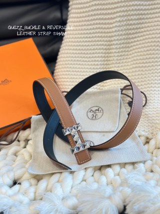 Hermès Quizz Party Buckle Reversible Leather Belt Tan/Black view 3