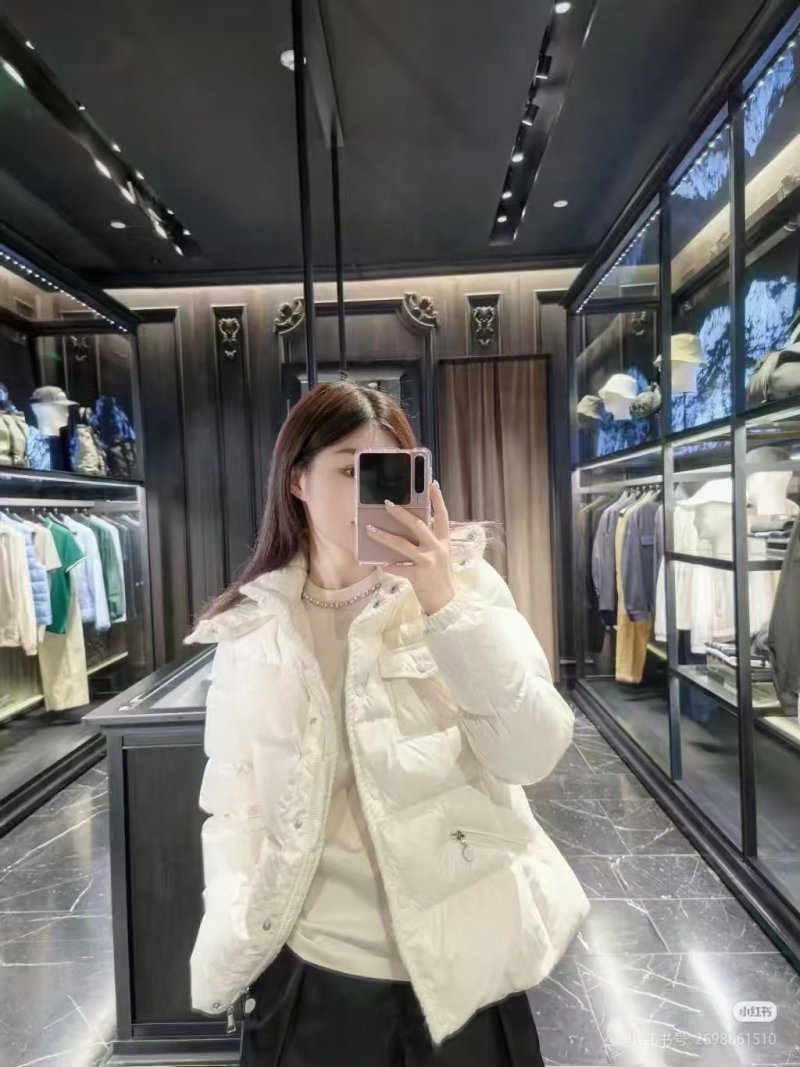 Premium White Puffer Down Jacket – Oversized Fit
