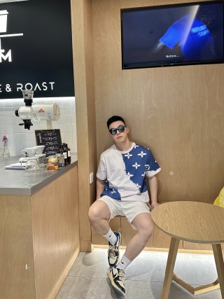 Louis Vuitton Monogram Star Short Sleeve T-Shirt Navy & White view 1