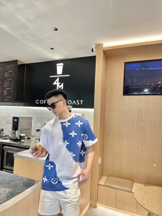 Louis Vuitton Monogram Star Short Sleeve T-Shirt Navy & White view 9