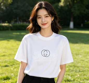 Gucci Interlocking G Logo White T-Shirt view 7