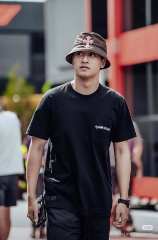 Stone Island Black Chest Logo T-Shirt view 2