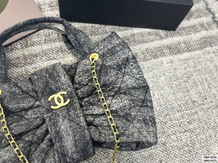 Chanel 25S Quilted Evening Bag - Black with Gold Chain view 2