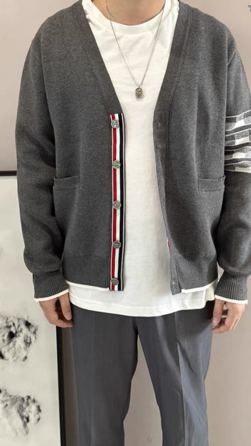 Burberry Dachshund Check Cardigan Grey view