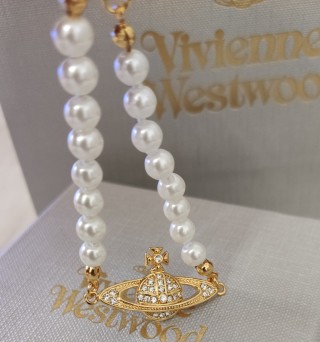 Vivienne Westwood Saturn Pearl Gold Bracelet White view 8