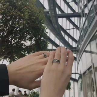 Gucci Double G Silver Ring Unisex view 5
