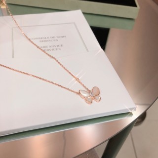 Van Cleef & Arpels Butterfly Mother-of-Pearl Diamond Necklace Rose Gold view 5