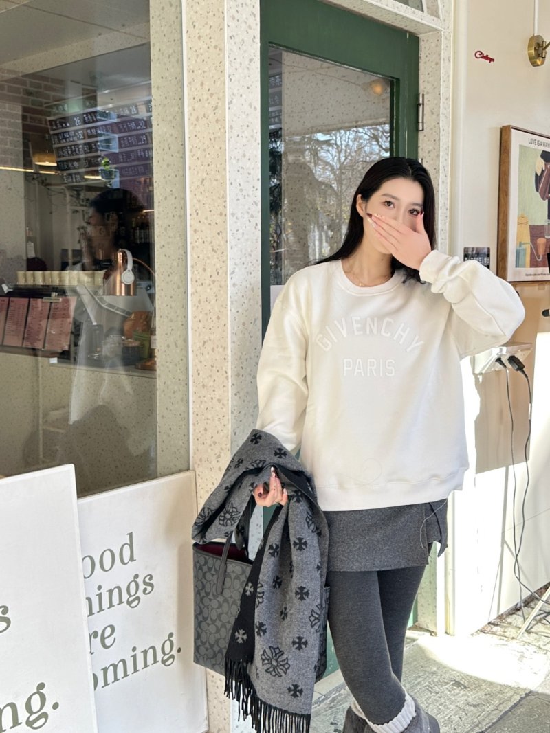 Givenchy Paris Embossed Crewneck Sweatshirt White view