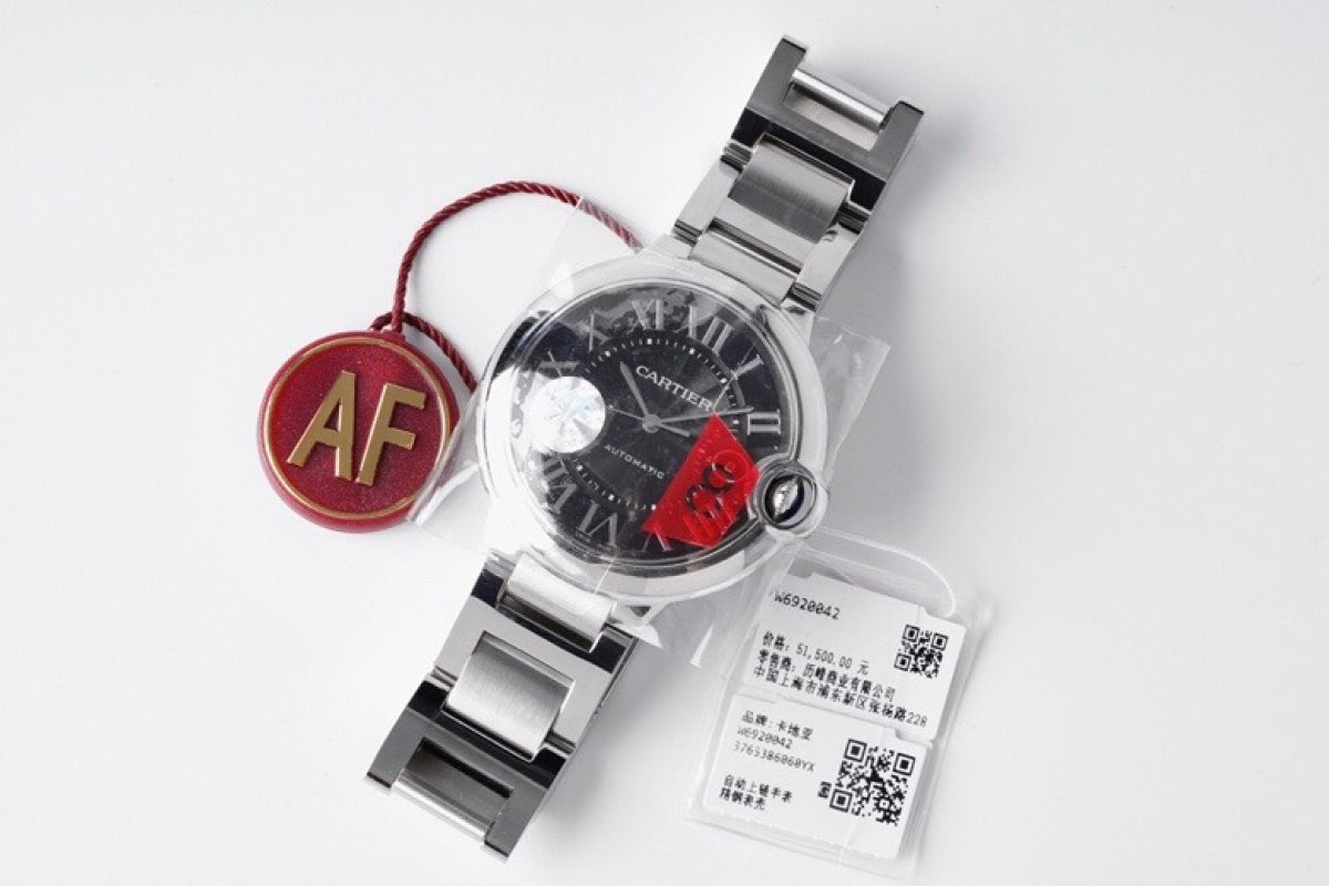 Cartier Ballon Bleu 42mm Automatic Steel Watch Black Dial view