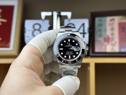 Rolex Submariner Black Dial Steel Watch view 2