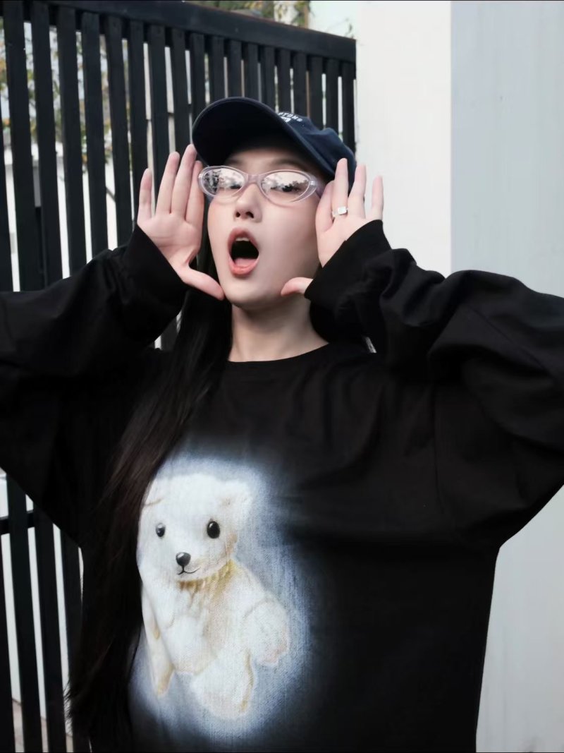 Black Oversized Long Sleeve T-Shirt with White Dog Graphic