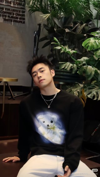 Black Oversized Long Sleeve T-Shirt with White Dog Graphic view 3