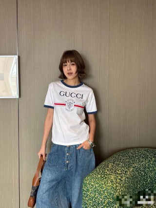 Gucci Logo Stripe Short Sleeve Crop T-Shirt White view 3