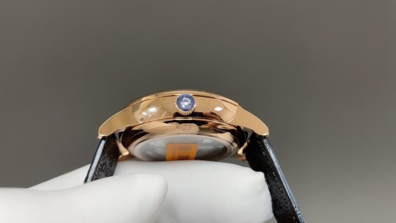 Omega De Ville Prestige Coaxial Master Chronometer 41mm Blue Dial view 4