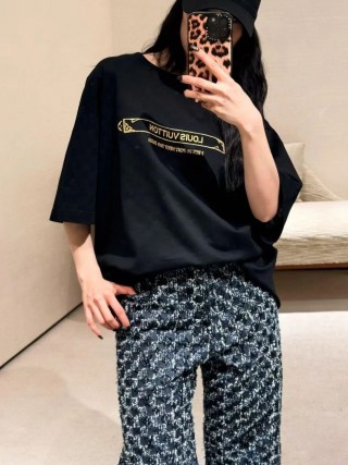 Louis Vuitton Black Gold Logo T-Shirt view 1