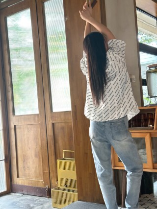 Premium Light Wash Straight-Leg Jeans
