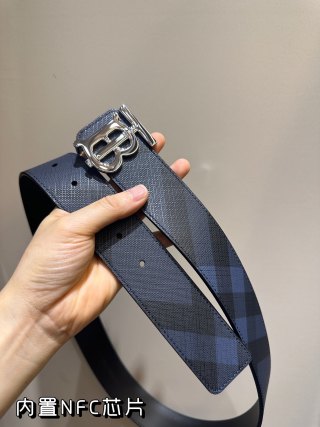 Burberry TB Reversible Leather Belt Navy view 4