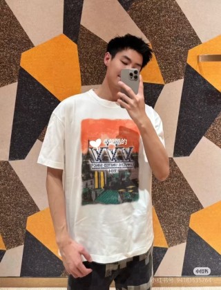 Crown Graphic Short-Sleeve T-Shirt - Off White view 2